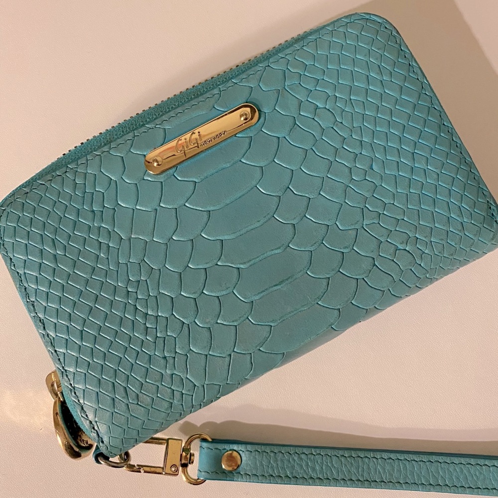Gigi New York blue wallet wristlet